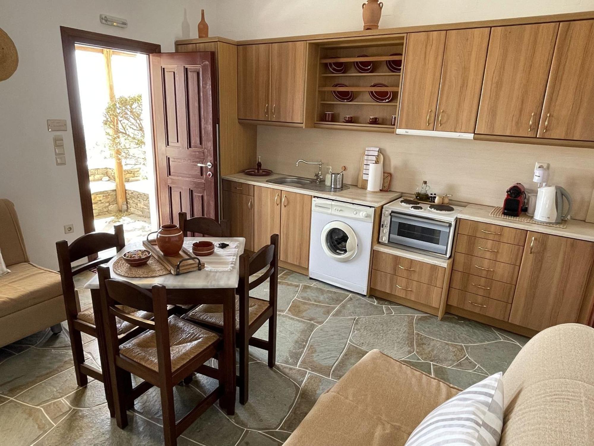 Mirsini In Sifnos *