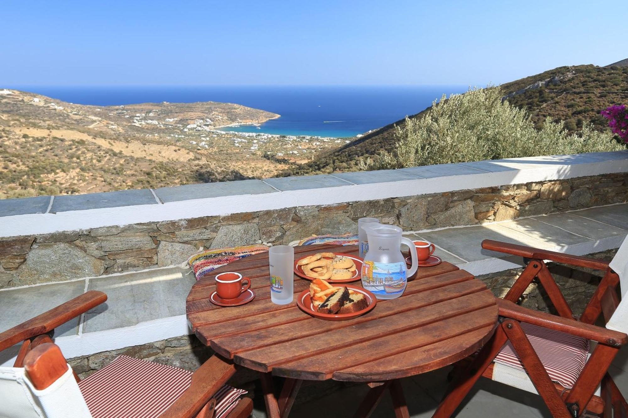 Mirsini In Sifnos *